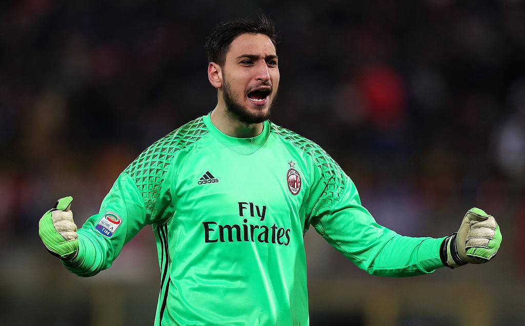 据媒体报道, 的门将多纳, 都将在门将