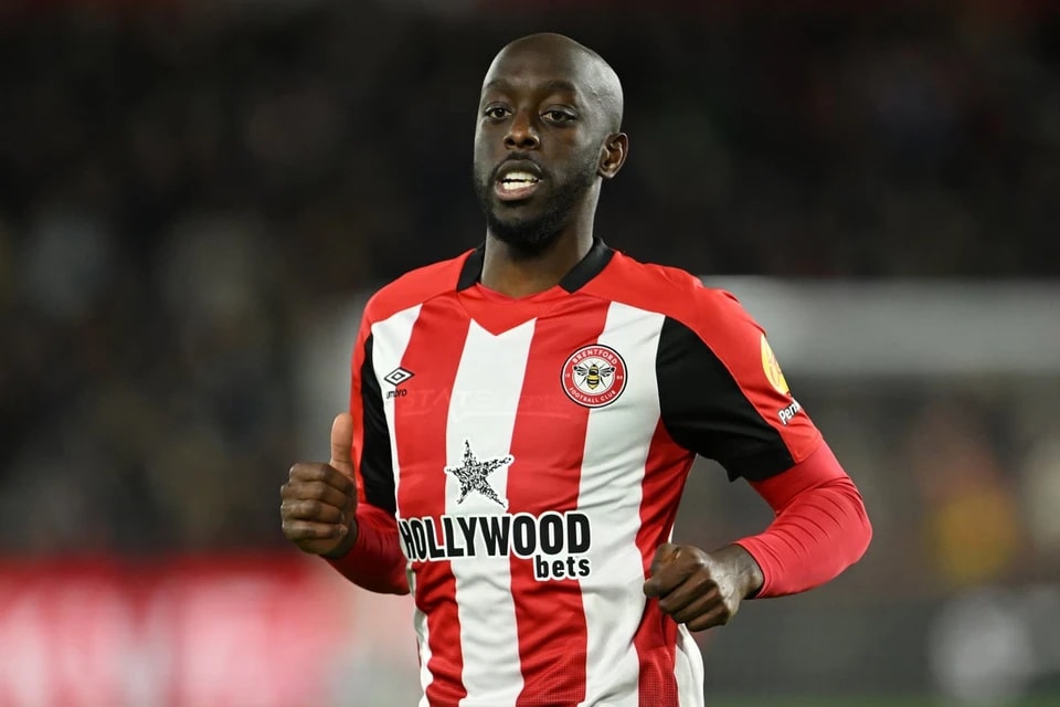 前三名中发, 布伦特福德