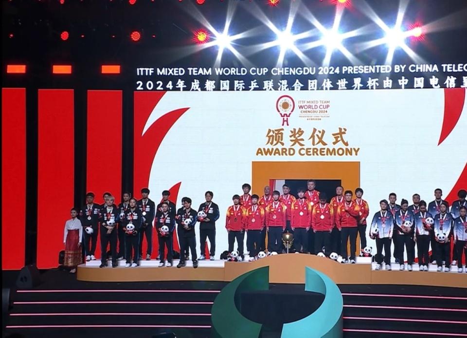 金不发, 拖欠奖金