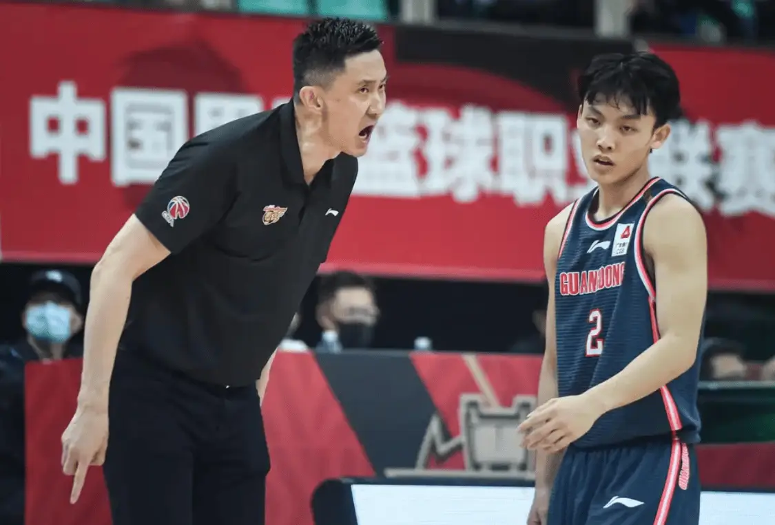 易建联这些, 比较吃紧的, 非常气愤的