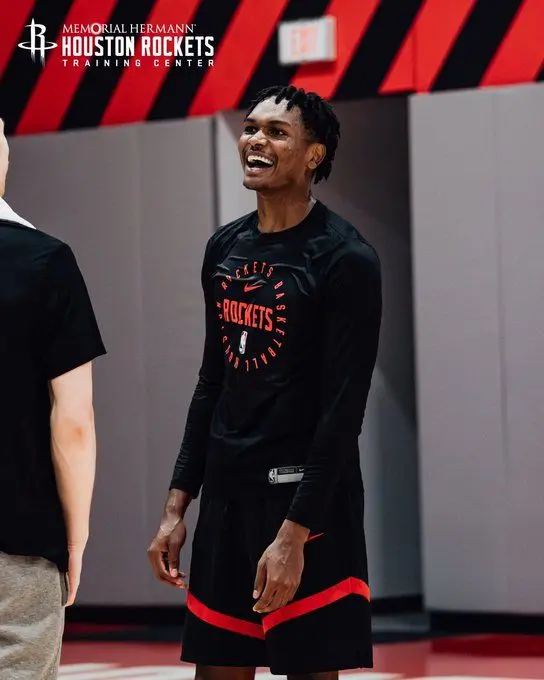 申京是联盟, 火箭内部出