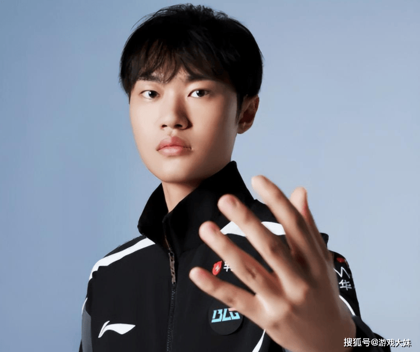 几乎没有差, 平在稳步提, 选手Kni